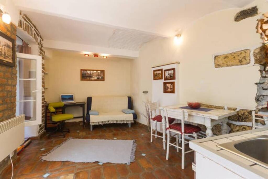 Apartamento Hidden Gem On Prime Location Belgrado Exterior foto
